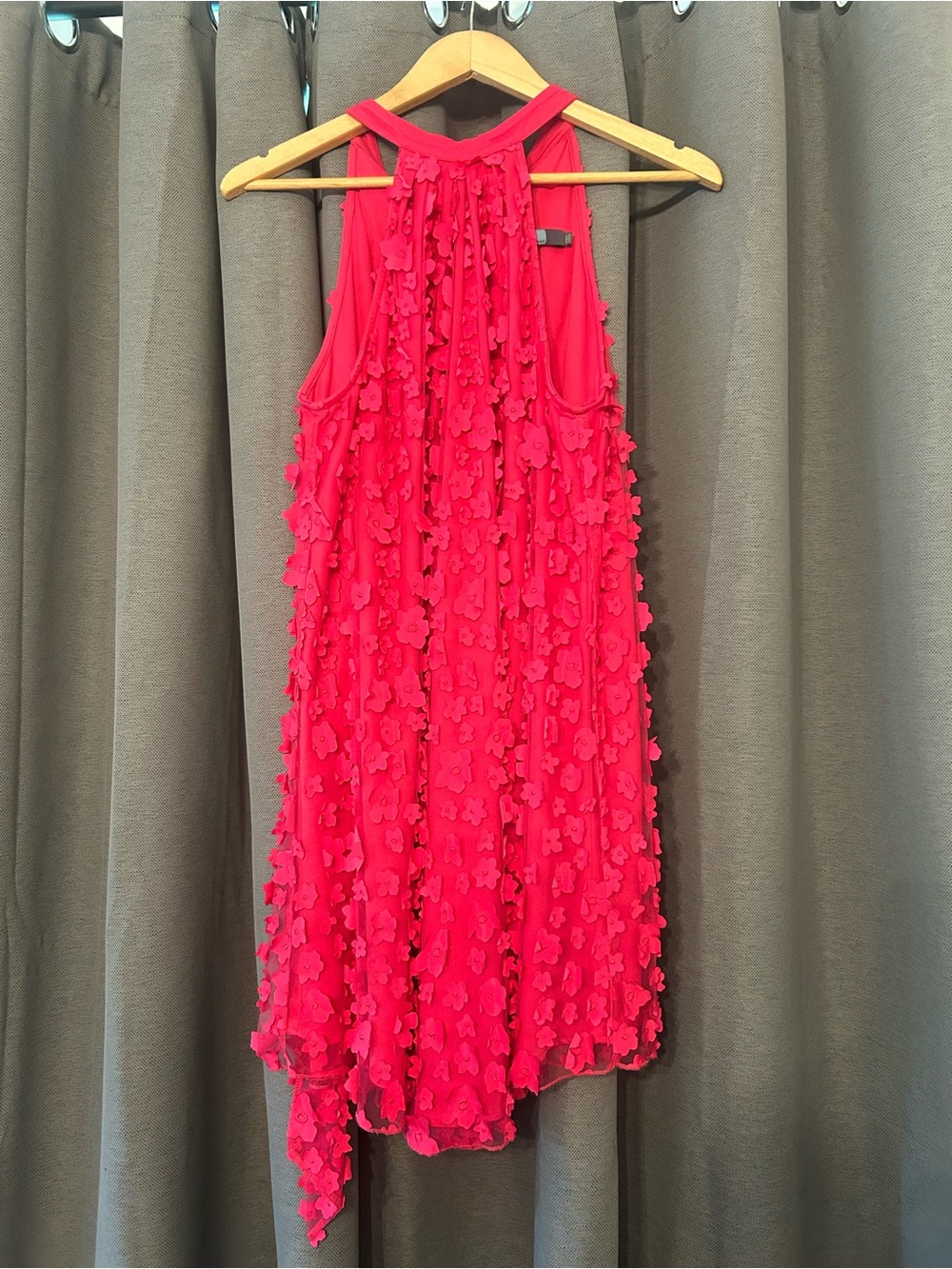Eva Franco Pink Halter A-Line Shift Dress with 3D Floral Appliqués - Picture 3 of 5